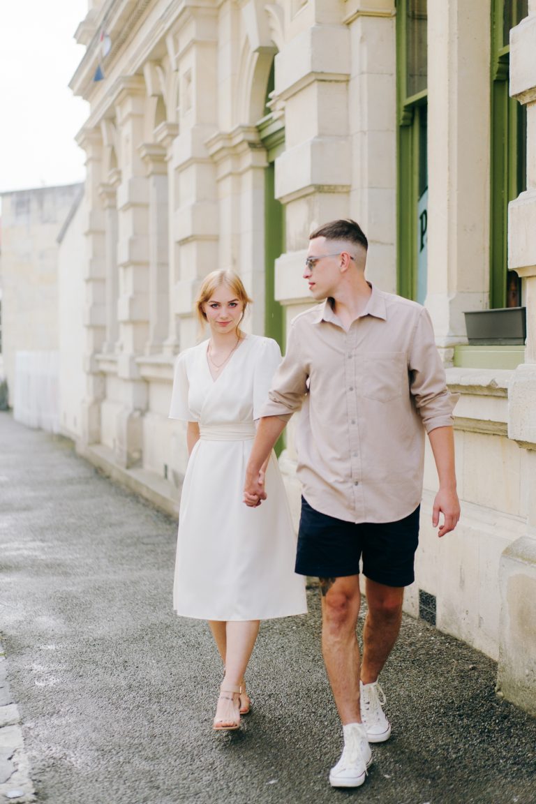 Oamaru COuple in Oamaru Old Town