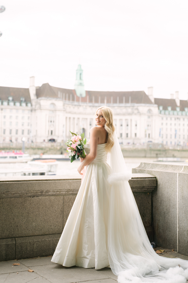 Bride on the river thames