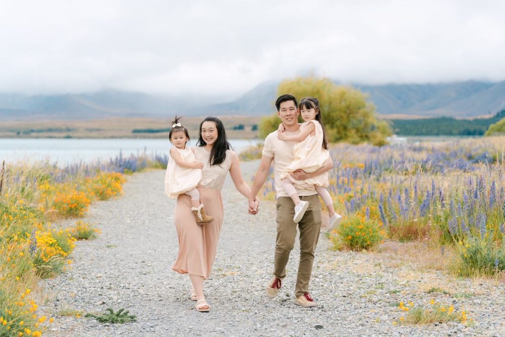 TekapoFamilyPhotos-AgnesGracePhoto (1)-2b