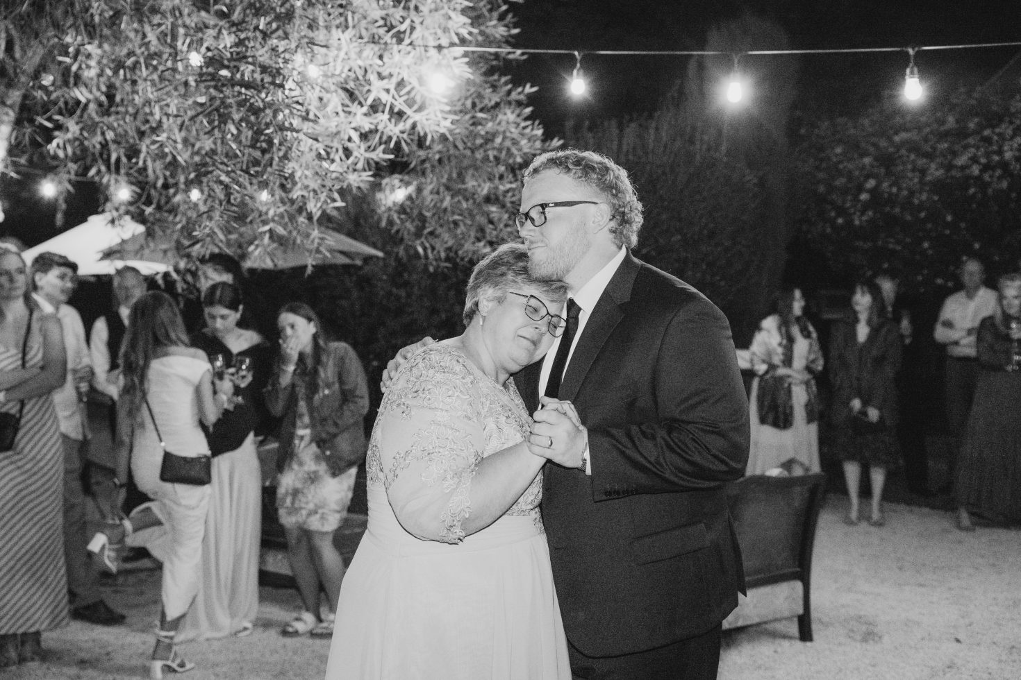 Black and white intimate first dance at Cossars Wineshed.
