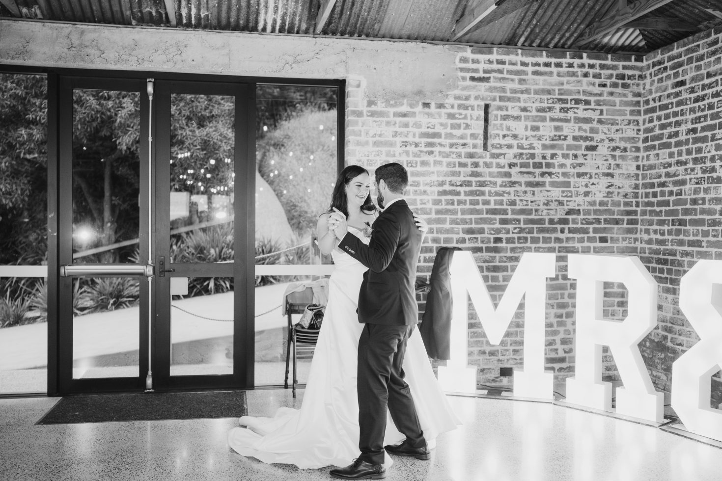 Lochend Woolshed wedding